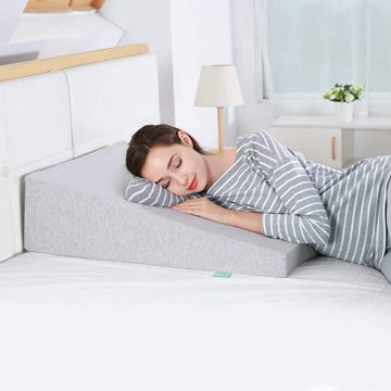 Comfity 12 Inch Memory Foam Wedge Pillow