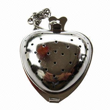 Heart-shaped stainless steel tea strainer with chain and small hole, meets FDA and LFGB standards