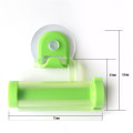 Toothpaste Squeezer Manual Syringe Gun Dispenser Rolling Squeezer Toothpaste Dispenser Tube Sucker Holder Bathroom Accessories