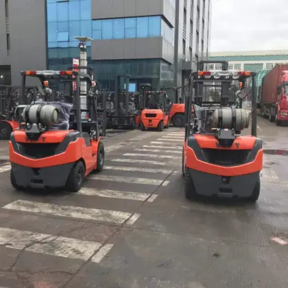 NISSAN Engine Forklift Paper Roll Clamp