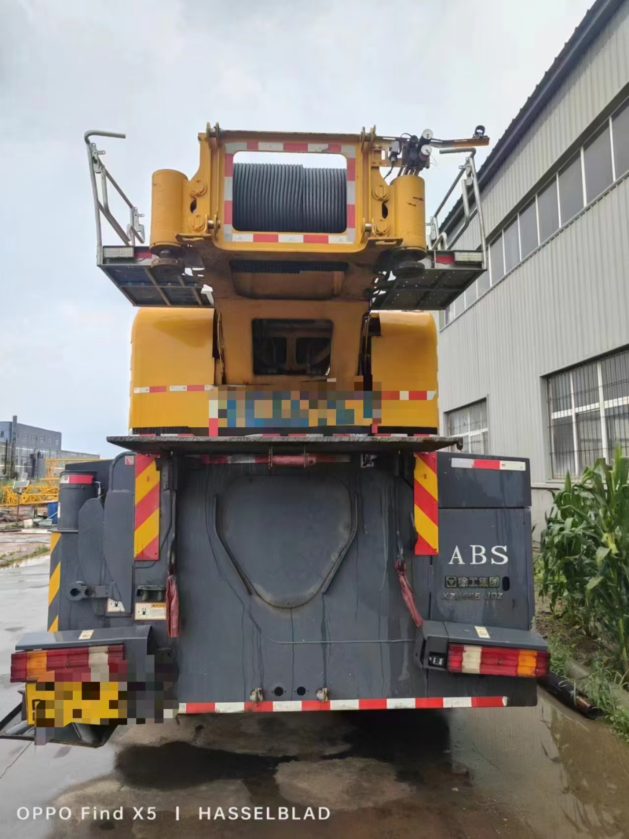 truck mounted crane