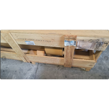 CYLINDER ASSEMBLY 707-09-00102/7070900102 is applicable to the mining dump truck HD785-7