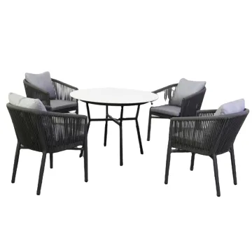 Outdoor Rope Furniture: Dining Tables and Chairs