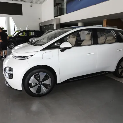 Baojun Yunduo compact car