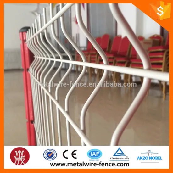 alibaba express Green coated welded metal fencing panels /Green powder bending garden fencing