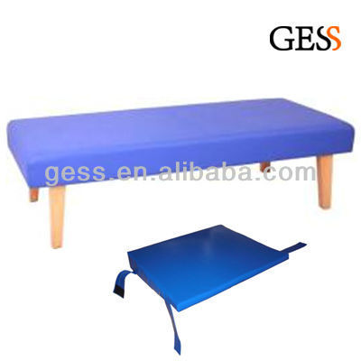 GESS fixed Massage table