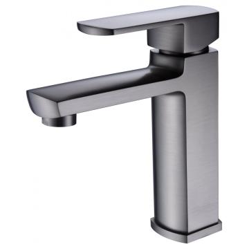 High quality bathroom basin mixer tap chromed polished bathroom sink faucet