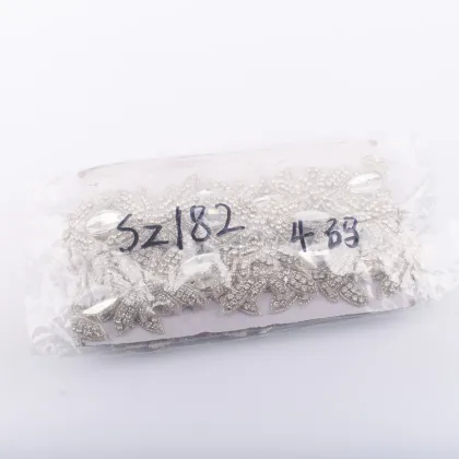 Sari Bridal Rhine Stone Studded Craft Trim For Garment