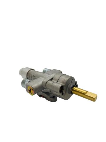 Double outlet oven safety valve