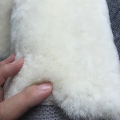 100% lamb skin dyed color lamb shearling fabric