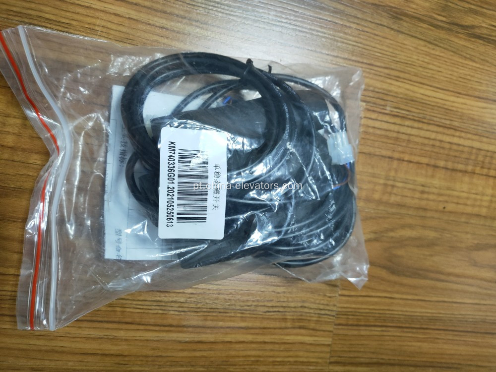 KM740336G01 Switch Monostable 61U / 61N / 30 para elevadores Kone