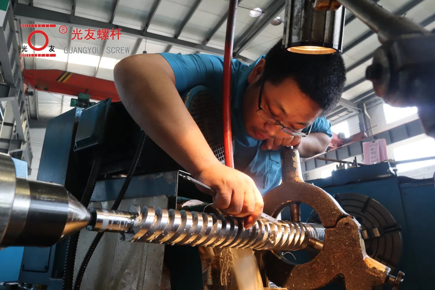 Bimetallic 65/132 Conical twin screw barrel para sa mga aplikasyon ng PVC