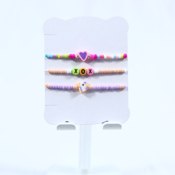 Corazón de una suave cerámica Pulsera con letras