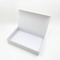 흰색 조개 껍질 포장 상자