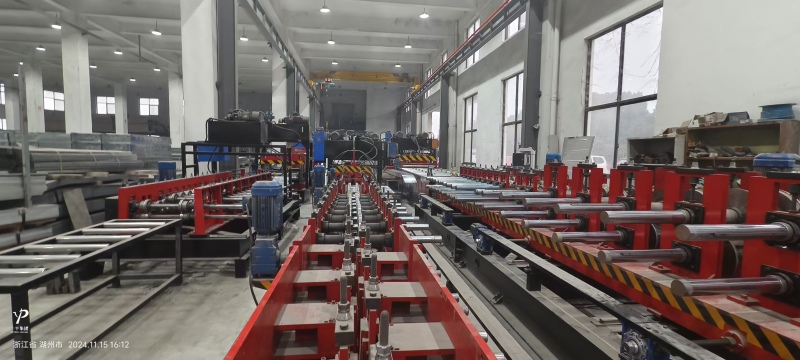 Bridge forming machine