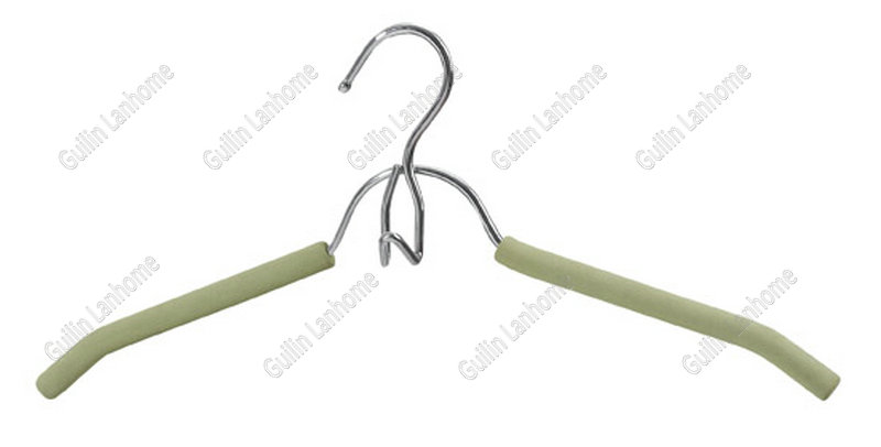 Non Slip Wire Hanger