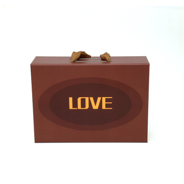Magnetic Lid Closure Gift Cardboard Box with Handle