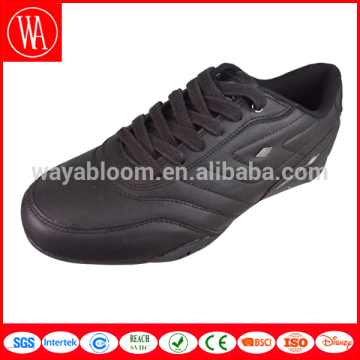 Light elegant leather casual shoes for men