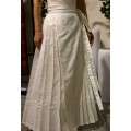 falda maxi plisada blanca