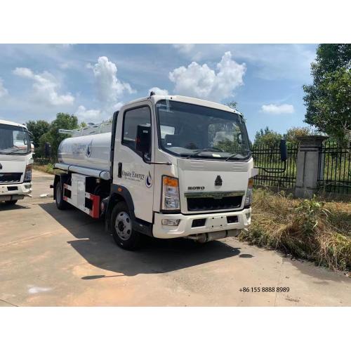 Export 4x2 howo fuel tank truck for sale