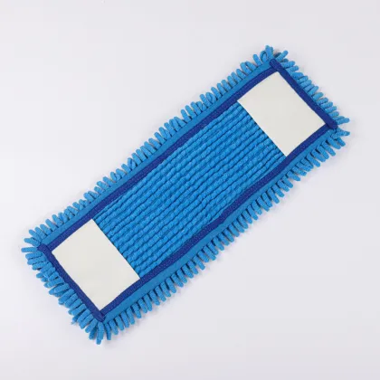 Jacketed chenille mop cloth
