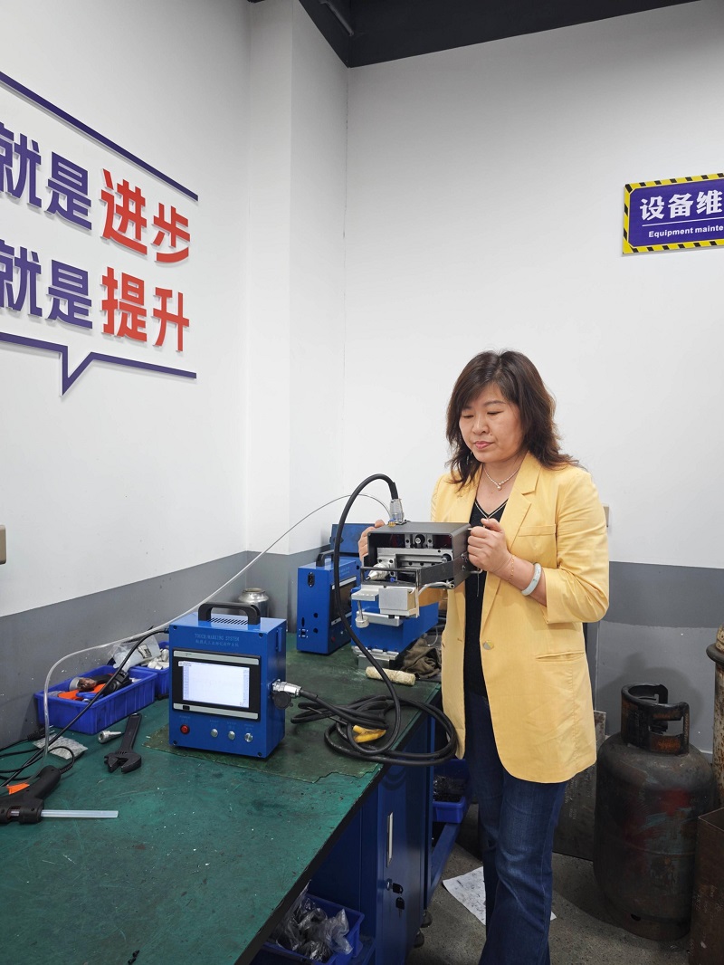 Customer-Driven Innovation! Chuke Intelligent Electromagnetic Adhesion Marking Machine Ushers in a New Era of Motorcycle Frame Marking