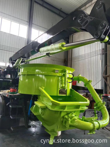 China Supply Concrete Mixer Pump Truck with Boom