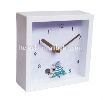 Pendulum Desk Clock