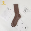 한국 버전 수직 스트라이프 하이 튜브 양말, 커피 색깔의 단색 더미 양말