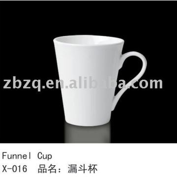 white porcelain dinnerware mug
