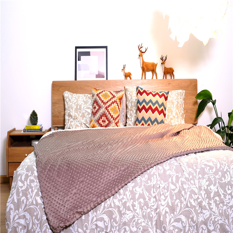Lightweight Microfiber Fabric Blankets
