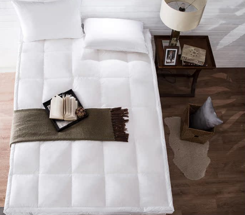 Hotel White Down Comfortable Mattress Topper
