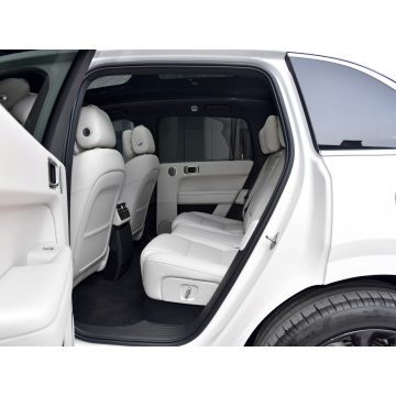 Electric Luxury SUV LI AUTO L6 MAX