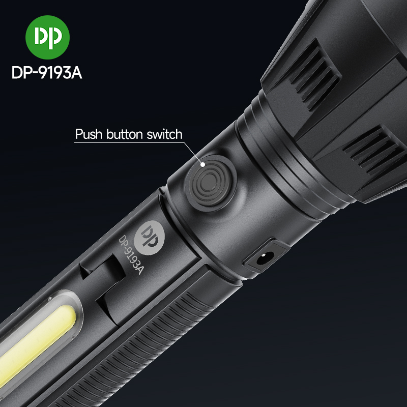 Wide Range High Power LED Tactical Flashlight Torch