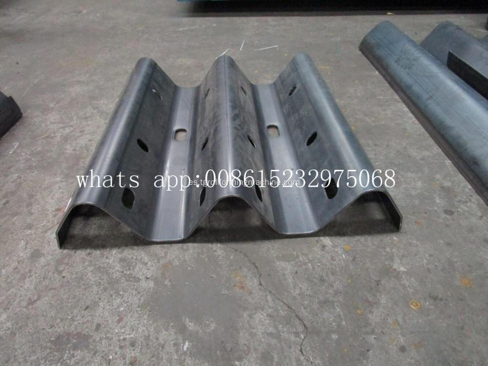 Tres Waves Highway Guardrail Machine