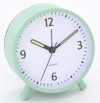 Retro Silent Snooze Alarm Clock: Battery Operated LED Alarm for Bedroom Decor