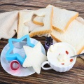 Sandwiches Cutter Kids Bread Mould Stainless Steel Cookie Tools Vegetable Chopper Plastic Handle Heart Dinosaur Star Model