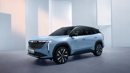 Geely Starray: Leading in High-Speed Hybrid and Electric Vehicle Technology
