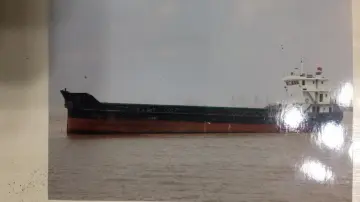 915T CONTAINER VESSEL build in 2003