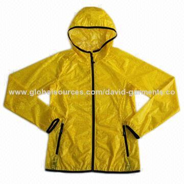 Windbreaker with 20D Nylon Fabric, Comfortable, Waterproof and Wind-proof