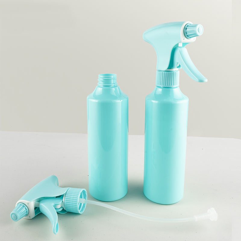 M25 1 1 Continuous Mist Spray Bottle