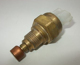 Interruttore della ventola del radiatore, interruttore Thermo, Stanza 82-83, Stanza GL &amp; XE a 84 OEM 21595 D1600