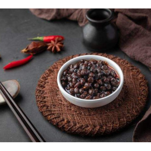 Frijoles negros nutritivos salados