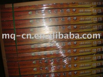 HDF 8.3MM LAMINATE FLOORING-BROWN CORE