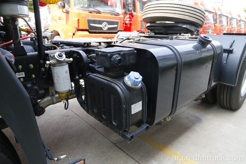 CUMMINS Engine 270HP Dongfeng KR 4x2 شاحنة جرار