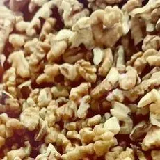 180g shelled Yunnan walnuts