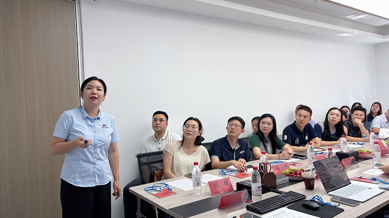 Working Together for a Brighter Future: Dadukou District International Trade Chamber of Commerce's "Foreign Trade Gas Station" Visits Ziptek Working Together for a Brighter Future: Dadukou District International Trade Chamber of Commerce's "Foreign Trade Gas Station" Visits Ziptek