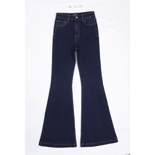 Jeans con acampanado pantalones negros moda