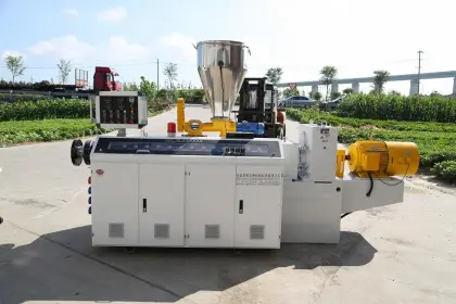 Upvc conduit pipe extruder