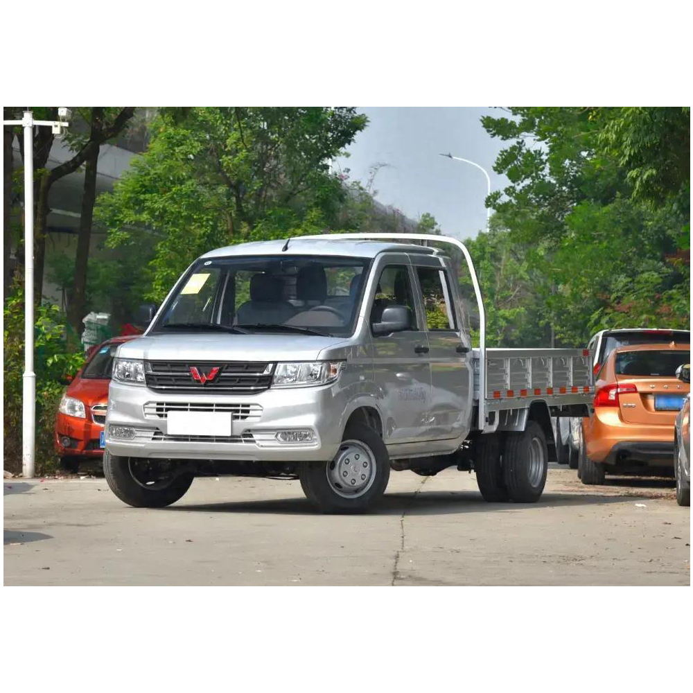 Wuling Rongguang new card is super long